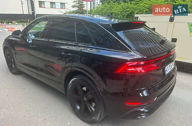 Внедорожник / Кроссовер Audi Q8 2018 в 