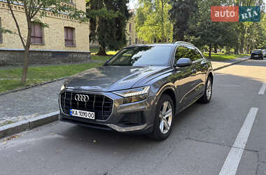 Внедорожник / Кроссовер Audi Q8 2018 в 