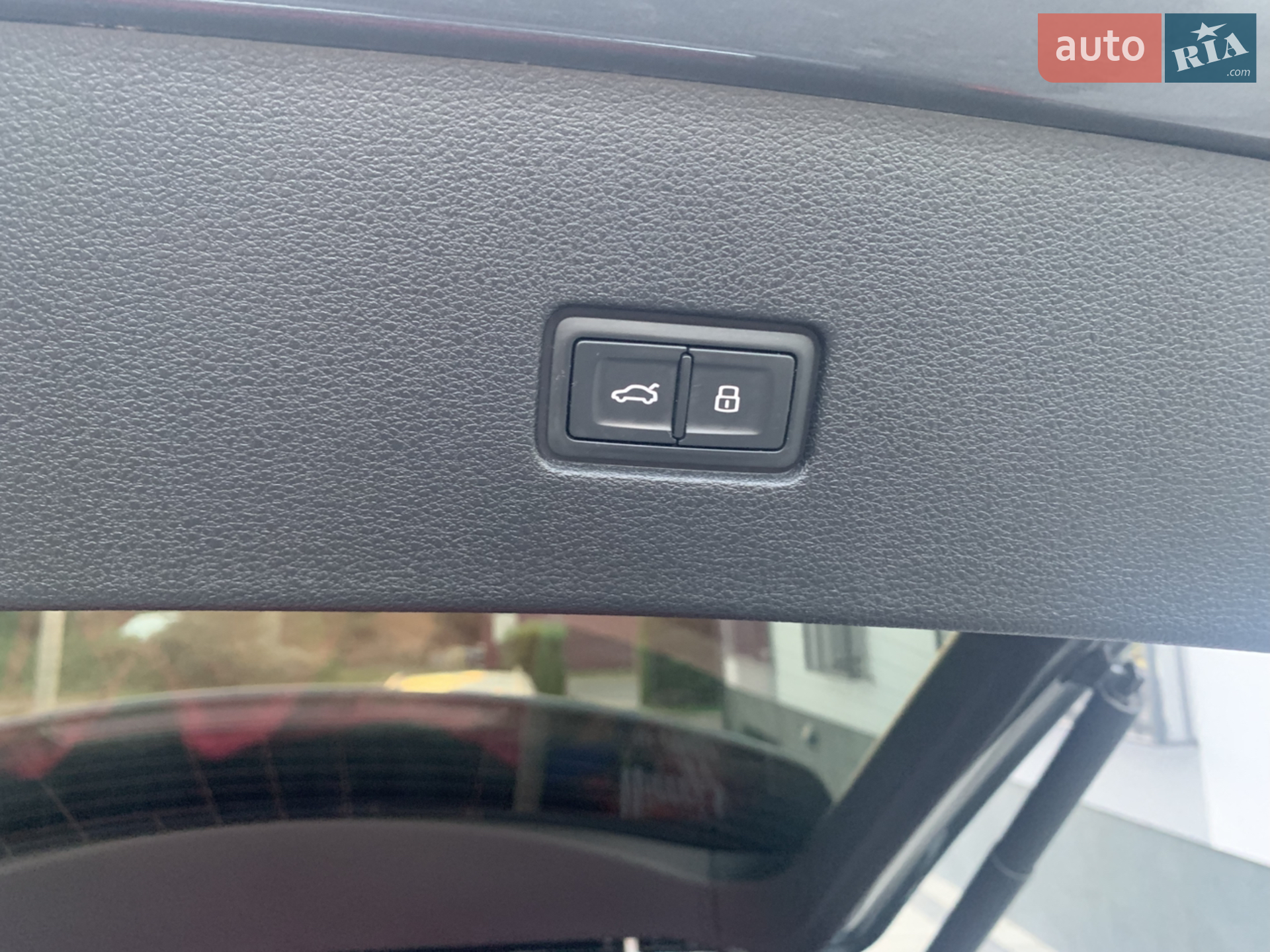 2018 Audi Q8 - мініатюра 4