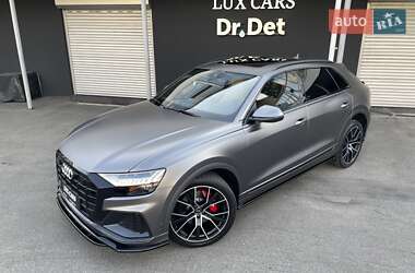 Внедорожник / Кроссовер Audi Q8 2018 в 