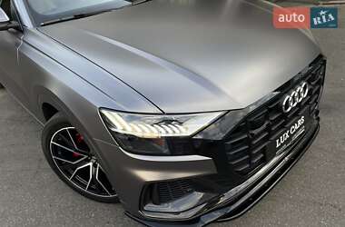 Внедорожник / Кроссовер Audi Q8 2018 в 