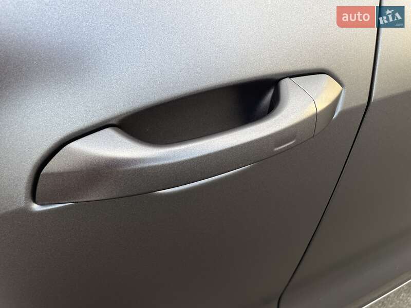 Внедорожник / Кроссовер Audi Q8 2018 в Киеве фото 42 Внедорожник / Кроссовер Audi Q8 2018 в Киеве