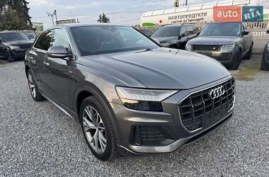 Внедорожник / Кроссовер Audi Q8 2019 в 