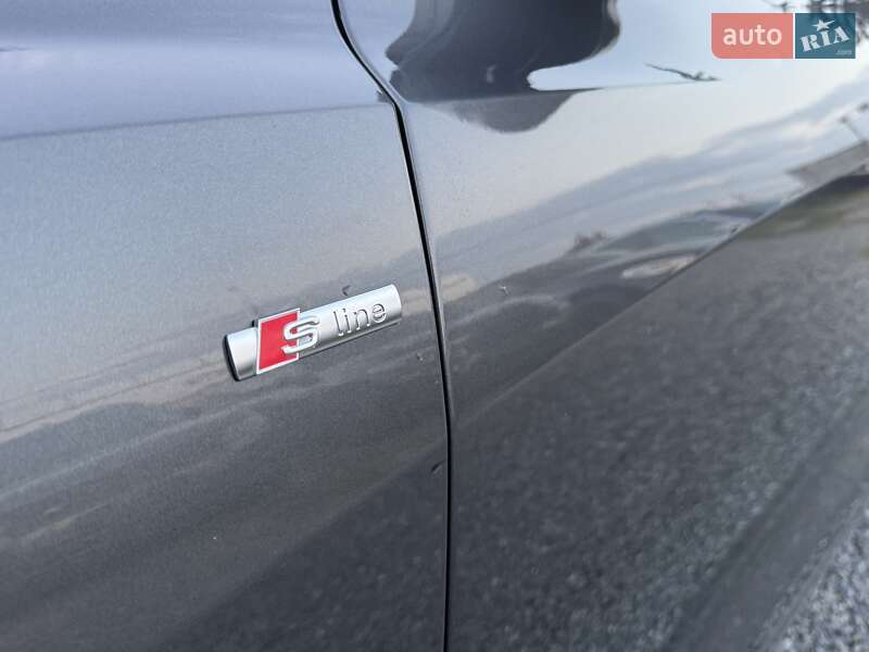 Внедорожник / Кроссовер Audi Q8 2019 в Тернополе