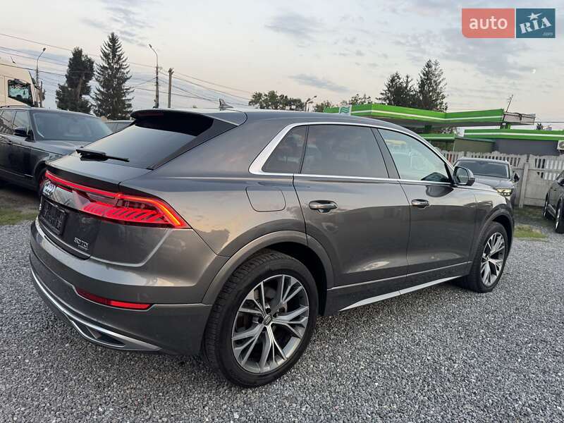 Внедорожник / Кроссовер Audi Q8 2019 в Тернополе
