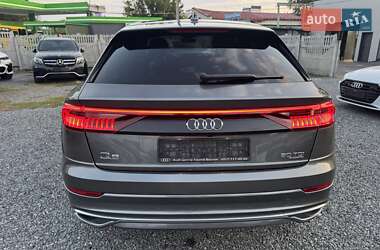 Внедорожник / Кроссовер Audi Q8 2019 в 