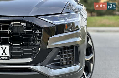 Позашляховик / Кросовер Audi Q8 2018 в  фото 5 Позашляховик / Кросовер Audi Q8 2018 в