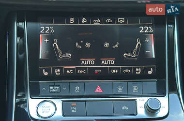 Позашляховик / Кросовер Audi Q8 2018 в  фото 24 Позашляховик / Кросовер Audi Q8 2018 в