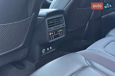 Позашляховик / Кросовер Audi Q8 2018 в  фото 27 Позашляховик / Кросовер Audi Q8 2018 в