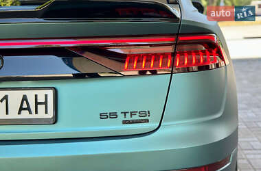 Внедорожник / Кроссовер Audi Q8 2018 в 