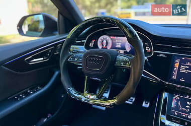 Внедорожник / Кроссовер Audi Q8 2018 в 