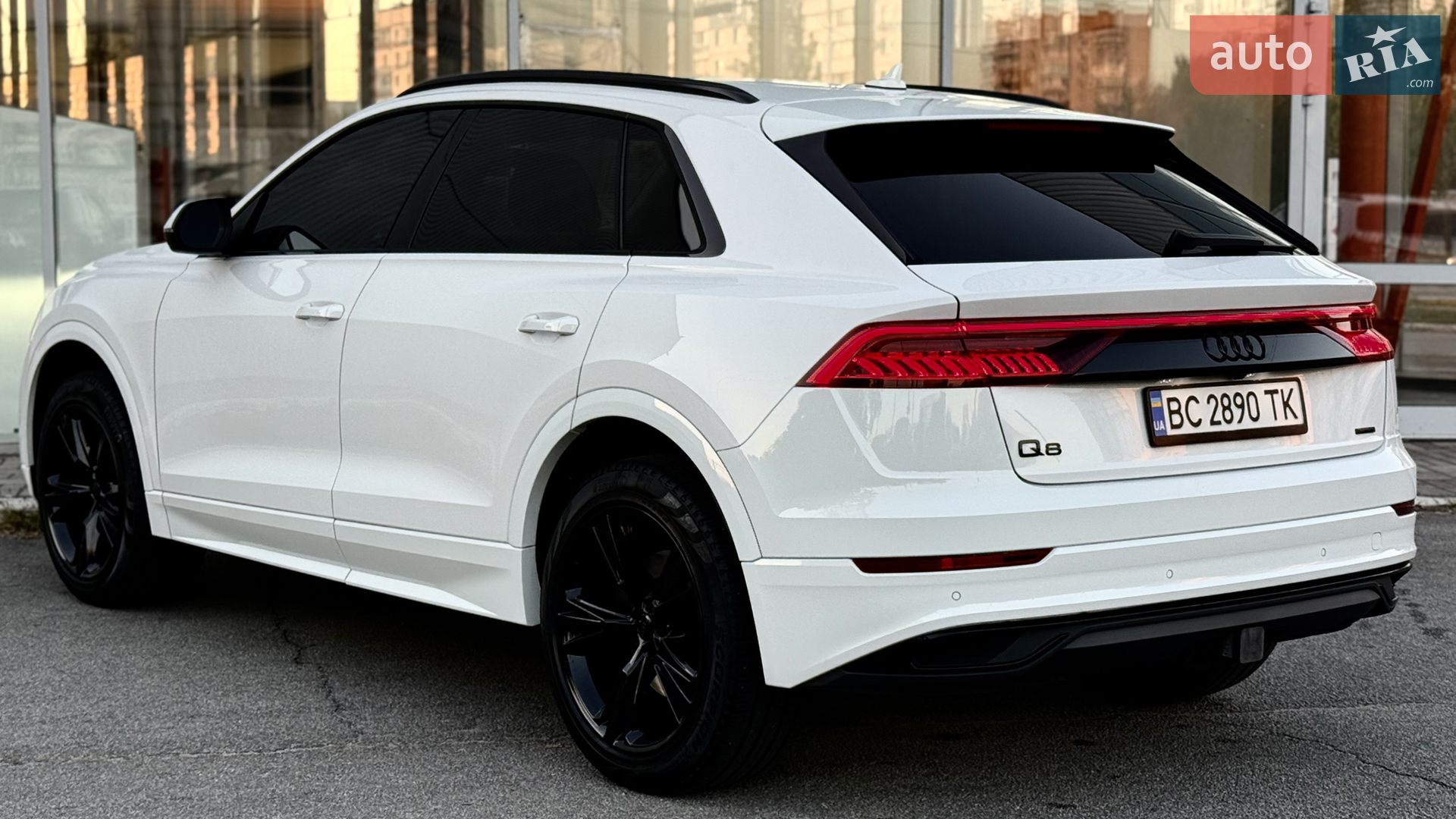 2019 Audi Q8 - мініатюра 14