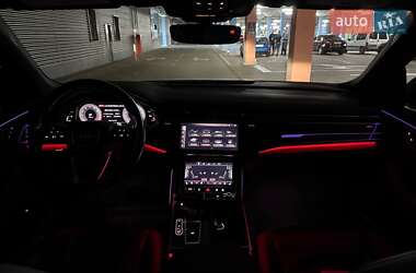 Внедорожник / Кроссовер Audi Q8 2019 в 