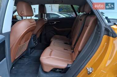 Внедорожник / Кроссовер Audi Q8 2019 в 