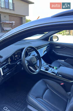 Внедорожник / Кроссовер Audi Q8 2020 в 