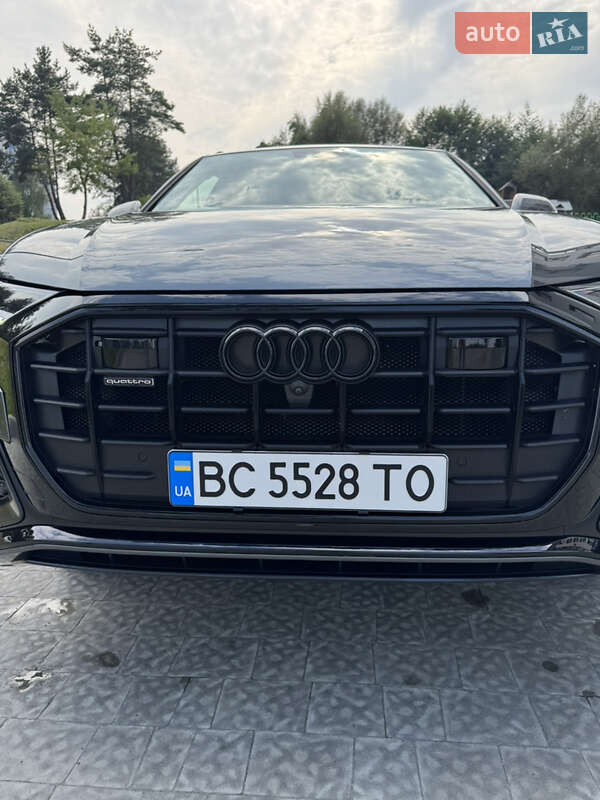 Внедорожник / Кроссовер Audi Q8 2020 в Львове