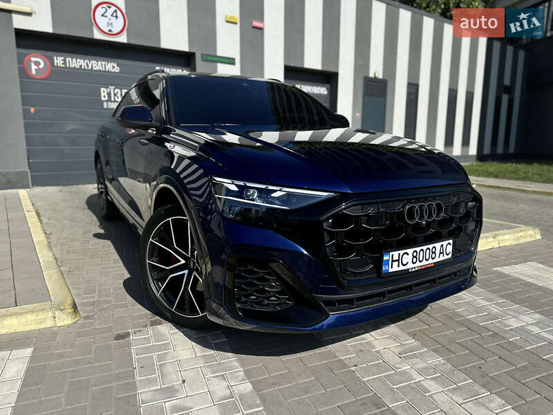 Внедорожник / Кроссовер Audi Q8 2019 в Львове