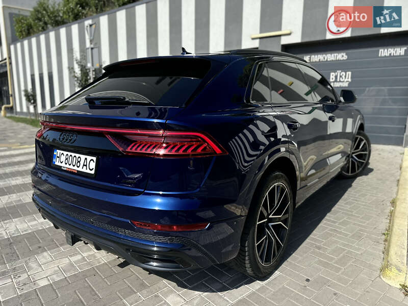 Внедорожник / Кроссовер Audi Q8 2019 в Львове