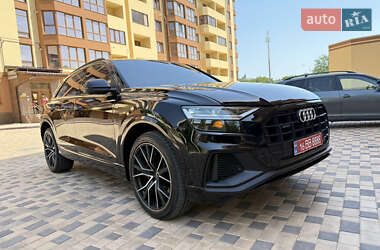 Внедорожник / Кроссовер Audi Q8 2019 в Одессе