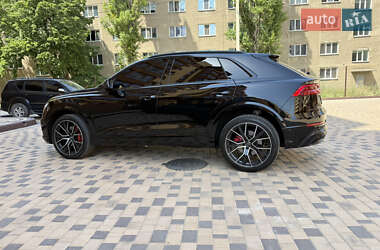 Внедорожник / Кроссовер Audi Q8 2019 в 