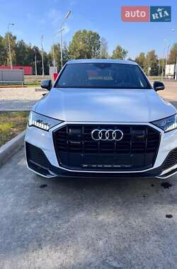 Позашляховик / Кросовер Audi Q8 2020 в Одесі