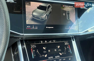 Внедорожник / Кроссовер Audi Q8 2020 в 