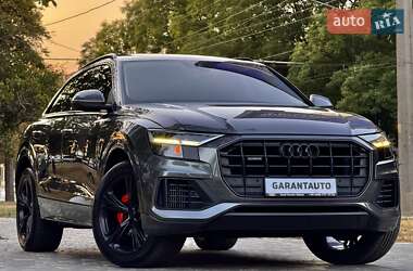 Внедорожник / Кроссовер Audi Q8 2019 в 