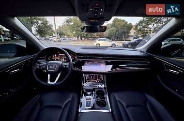 Внедорожник / Кроссовер Audi Q8 2019 в 