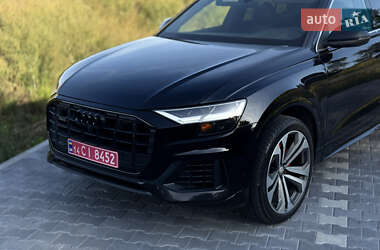 Внедорожник / Кроссовер Audi Q8 2019 в 