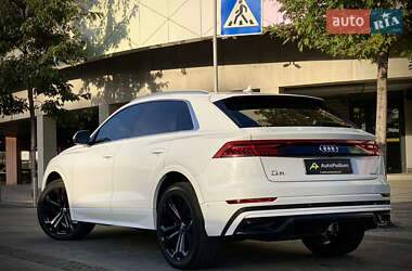 Внедорожник / Кроссовер Audi Q8 2019 в 