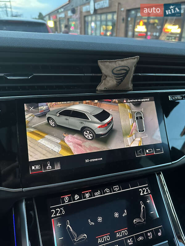Позашляховик / Кросовер Audi Q8 2019 в Києві