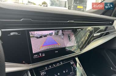 Внедорожник / Кроссовер Audi Q8 2023 в 