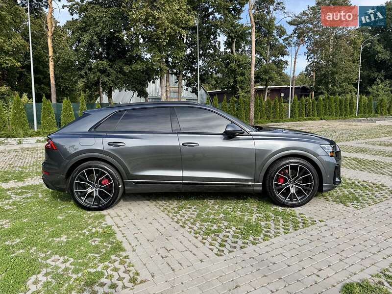 Внедорожник / Кроссовер Audi Q8 2019 в Харькове