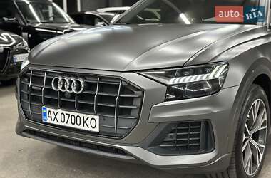 Внедорожник / Кроссовер Audi Q8 2020 в 