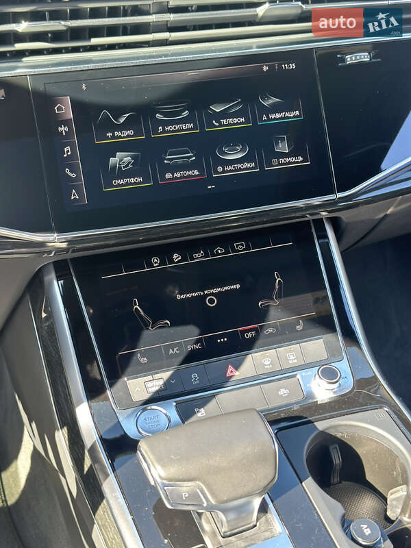 Внедорожник / Кроссовер Audi Q8 2018 в Киеве