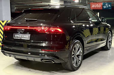 Внедорожник / Кроссовер Audi Q8 2024 в 