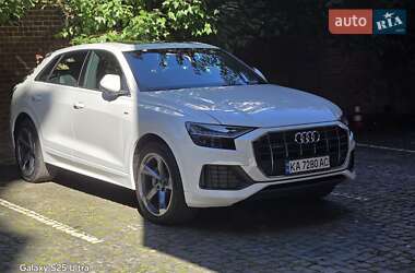 Внедорожник / Кроссовер Audi Q8 2020 в 