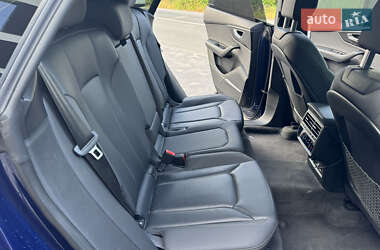 Внедорожник / Кроссовер Audi Q8 2019 в 
