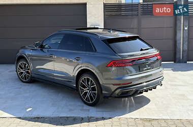 Внедорожник / Кроссовер Audi Q8 2019 в 