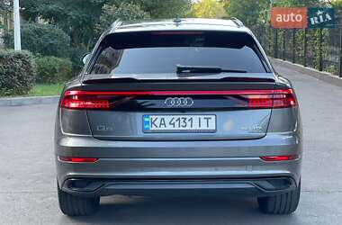 Внедорожник / Кроссовер Audi Q8 2023 в 