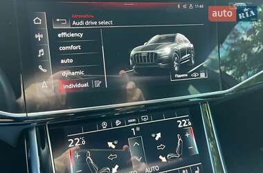 Внедорожник / Кроссовер Audi Q8 2023 в 