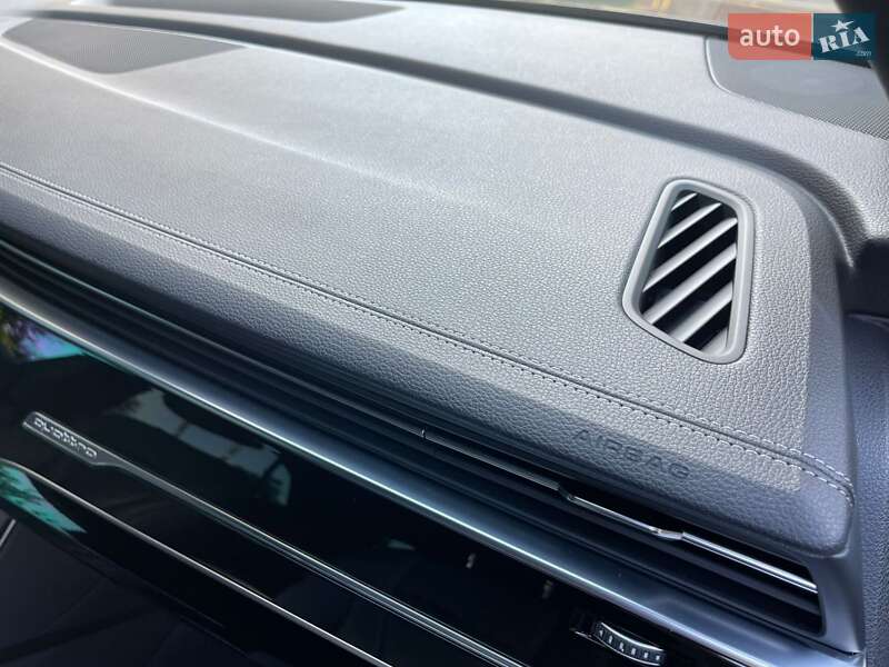Внедорожник / Кроссовер Audi Q8 2023 в Одессе
