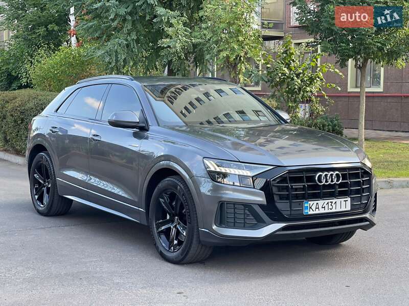 Audi Q8 2023