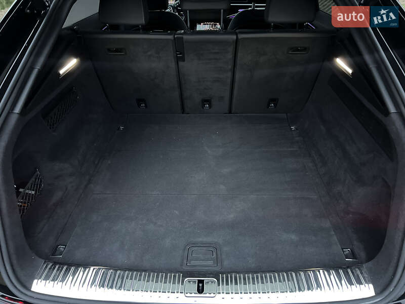 Внедорожник / Кроссовер Audi Q8 2021 в Хмельницком