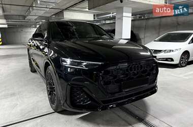 Внедорожник / Кроссовер Audi Q8 2024 в 