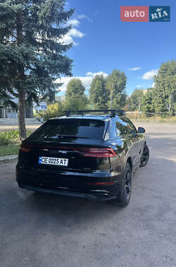 Внедорожник / Кроссовер Audi Q8 2022 в 