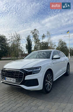 Позашляховик / Кросовер Audi Q8 2021 в Ізмаїлі