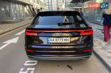 Внедорожник / Кроссовер Audi Q8 2019 в 