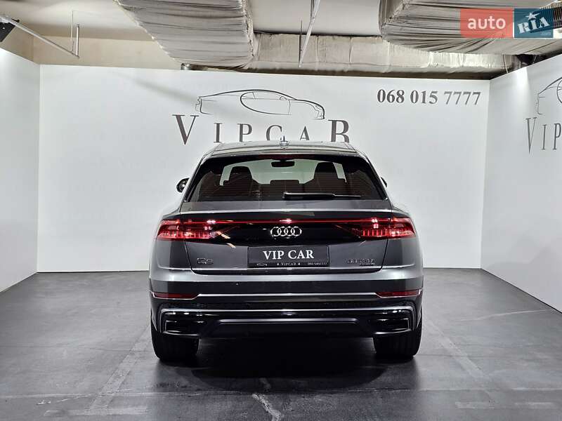 Внедорожник / Кроссовер Audi Q8 2018 в Киеве