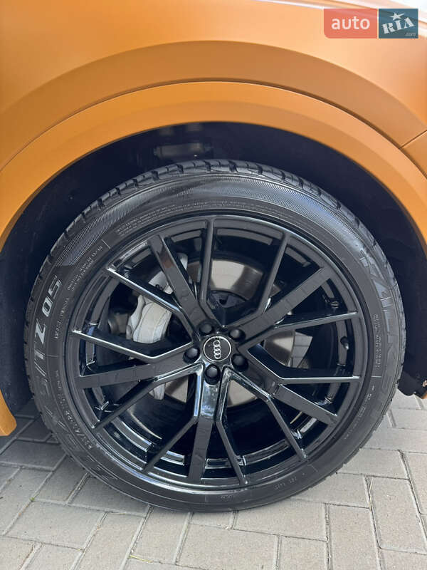 Внедорожник / Кроссовер Audi Q8 2018 в Киеве